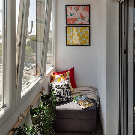 Modern 1Br Apt In The Old Town: The Perfect Choice Bukarest Eksteriør billede