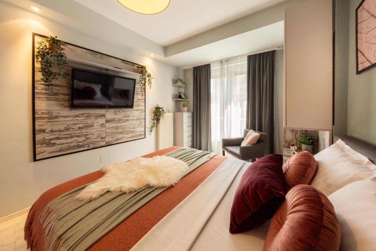 Modern 1Br Apt In The Old Town: The Perfect Choice Bukarest Eksteriør billede