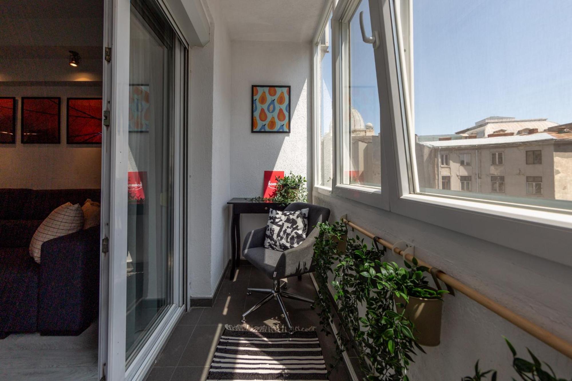 Modern 1Br Apt In The Old Town: The Perfect Choice Bukarest Eksteriør billede
