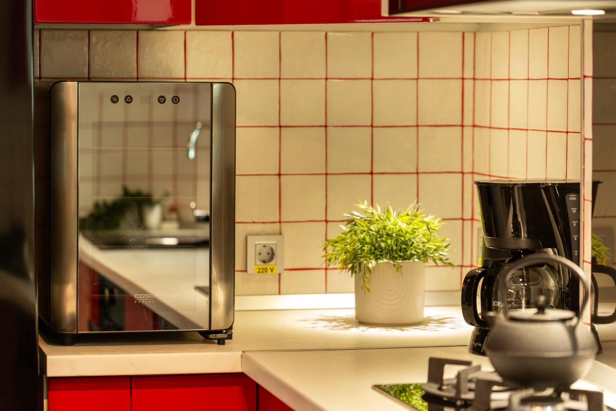 Modern 1Br Apt In The Old Town: The Perfect Choice Bukarest Eksteriør billede
