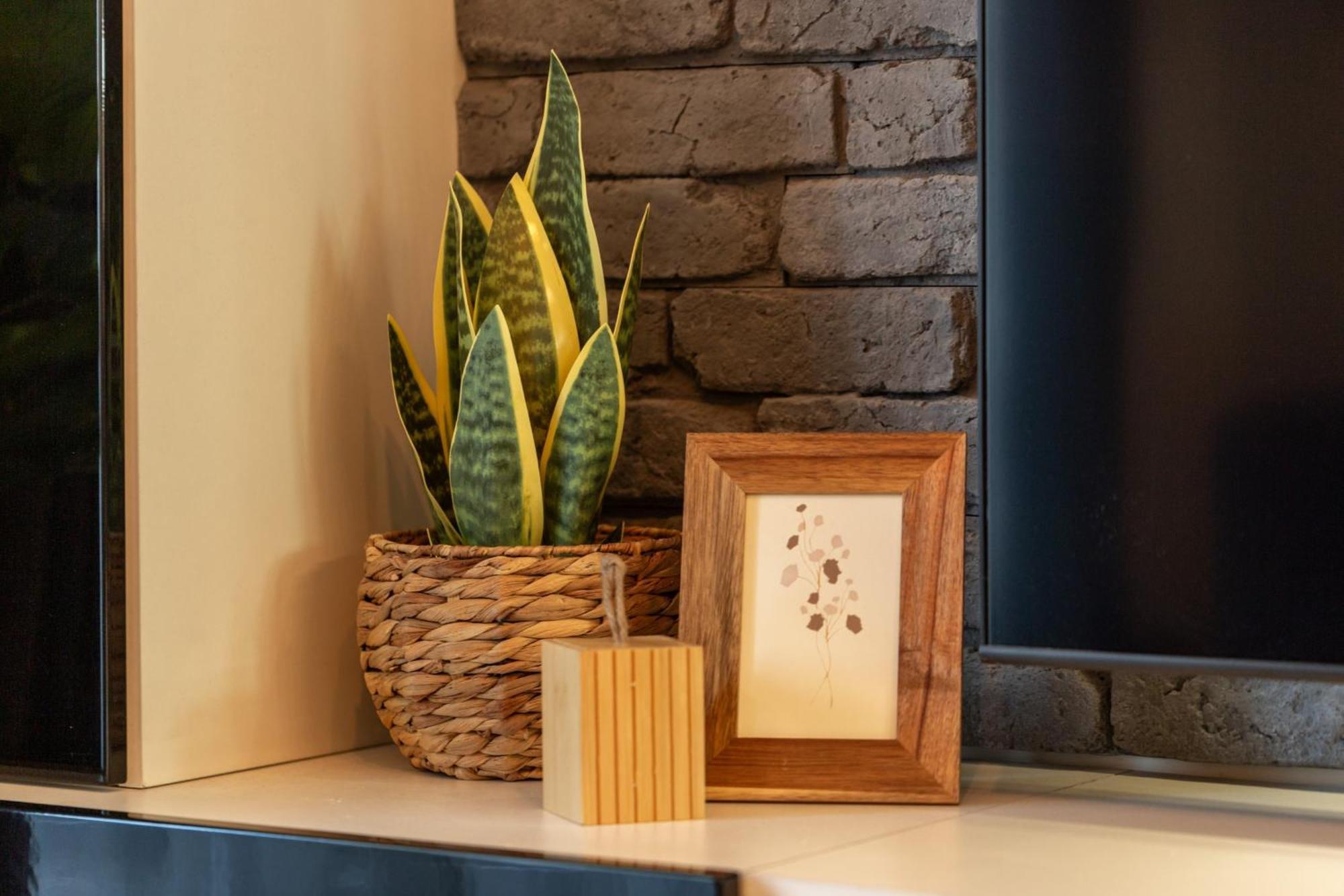 Modern 1Br Apt In The Old Town: The Perfect Choice Bukarest Eksteriør billede